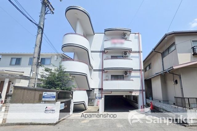 オックスフォードサーカス山越の外観写真