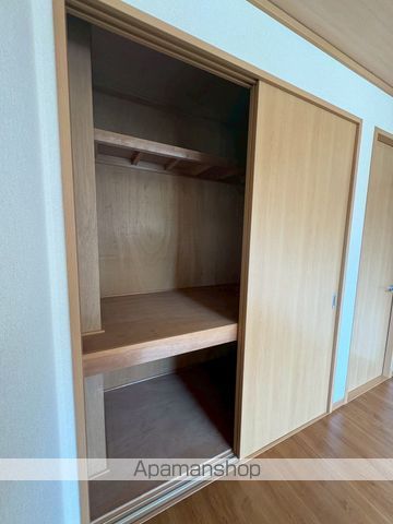 グランバンブー S棟の内装写真