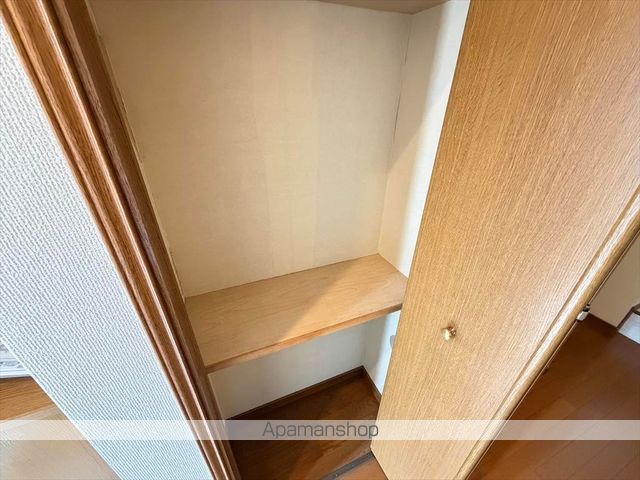クランベリーの内装写真