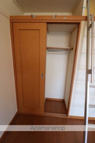 2nd.の内装写真