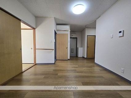 第一木野マンション[2DK/40m2]の内装2