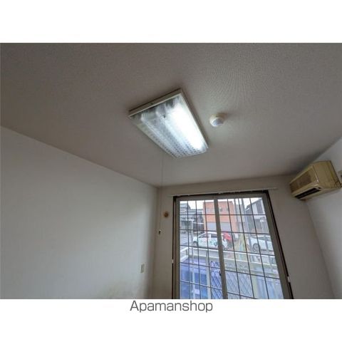 メイプル羽根北の内装写真