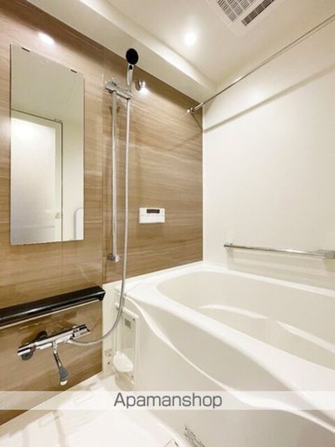 ＳーＲＥＳＩＤＥＮＣＥ日本橋馬喰町Ａｅｒｅ[3SDK/52.73m2]のバス