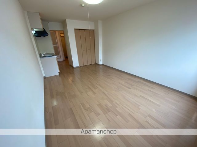 アールズコート港の内装写真