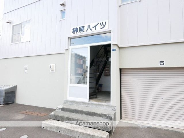榊原ハイツの玄関写真