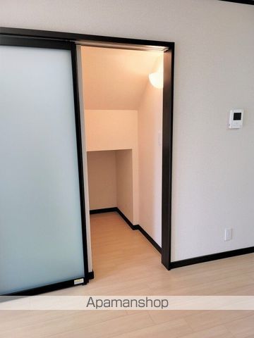 スクエアNESの内装写真