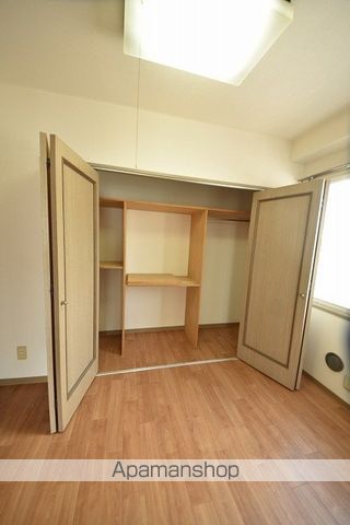 メイプル栄町の内装写真
