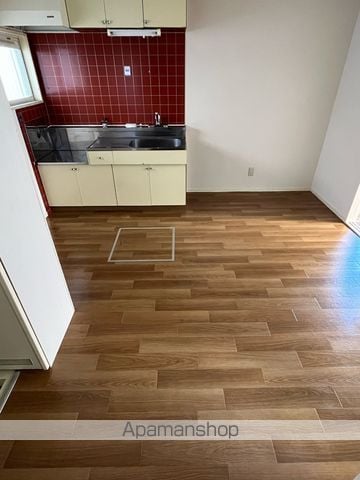 パインリーフ泉ヶ丘3号館の内装写真