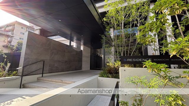 SーRESIDENCE百道AUREATEの玄関写真