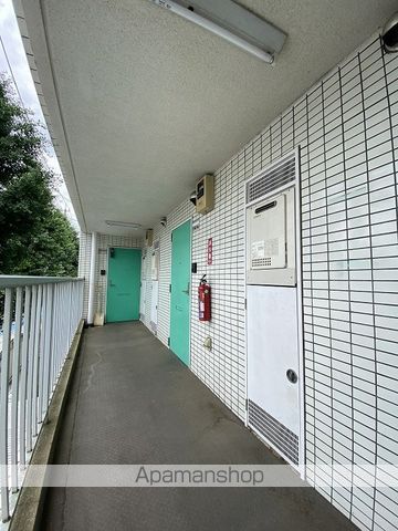 カーサフィオナの玄関写真
