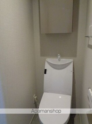 ドムス・スタイル森下[1LDK/34.44m2]のトイレ