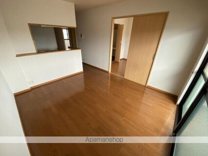 マリベール南江戸[2LDK/54.45m2]のリビング・居間