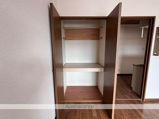 スカイバレー今泉の内装写真
