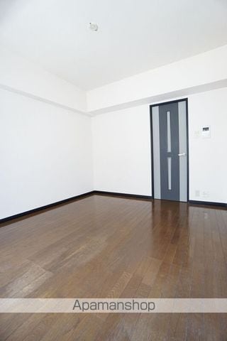 ピュアドームベイス博多の内装写真