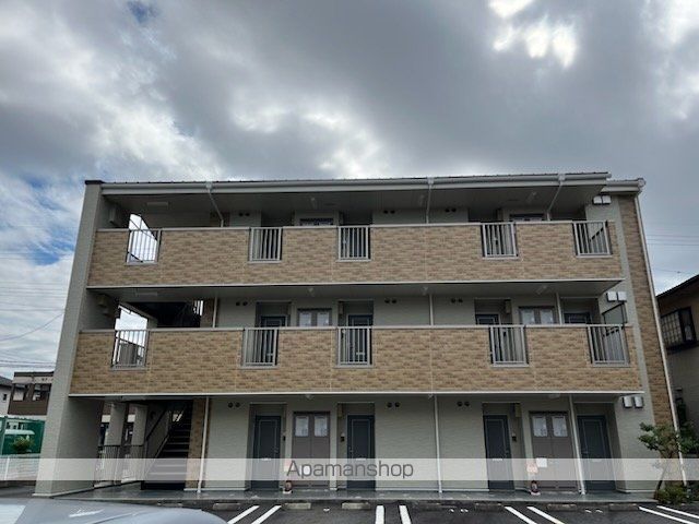 WESTの外観写真