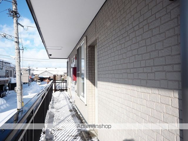 サンシャインN12の玄関写真
