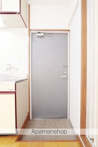 リバティN1N2の内装写真