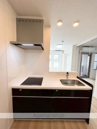 和歌山県和歌山市紀三井寺[1LDK/41.1m2]のキッチン