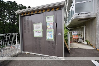 ソレアード小松島Ⅱ[1LDK/40m2]の共用部2