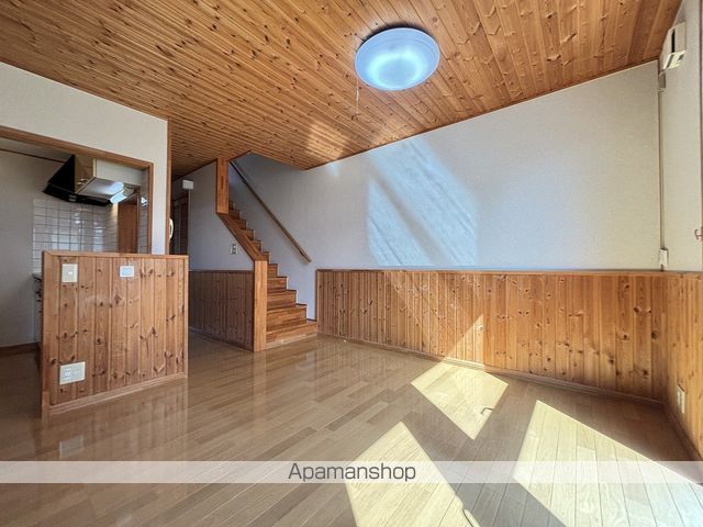 ウエスタンムービーズ[3LDK/79.2m2]のリビング・居間