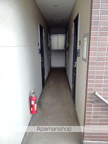 ヴァンベール宮町の玄関写真