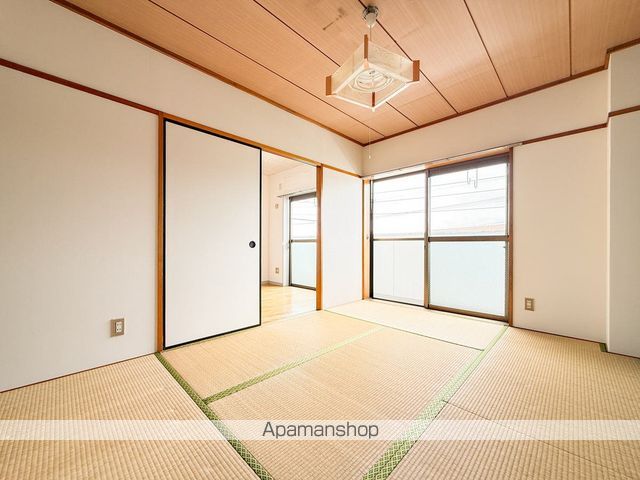 グリーンモアの内装写真