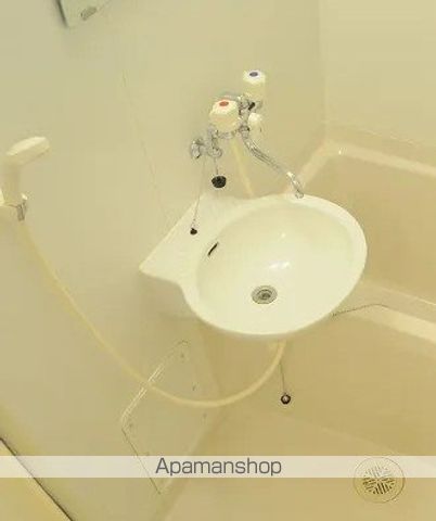 レオパレスTHEOIIの内装写真