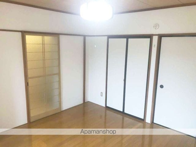 新川マンションの内装写真