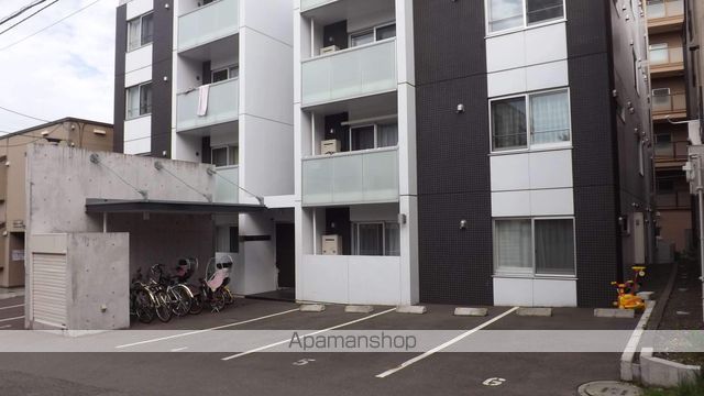 モルティーニ宮の森のその他写真