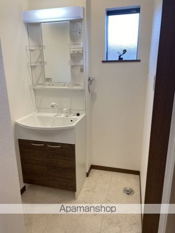 アントレポ不動前の内装写真