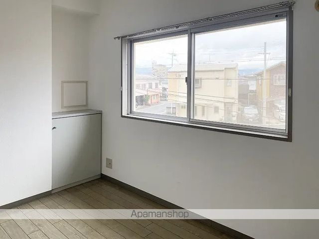 メゾンKITSUNEJIMAの内装写真
