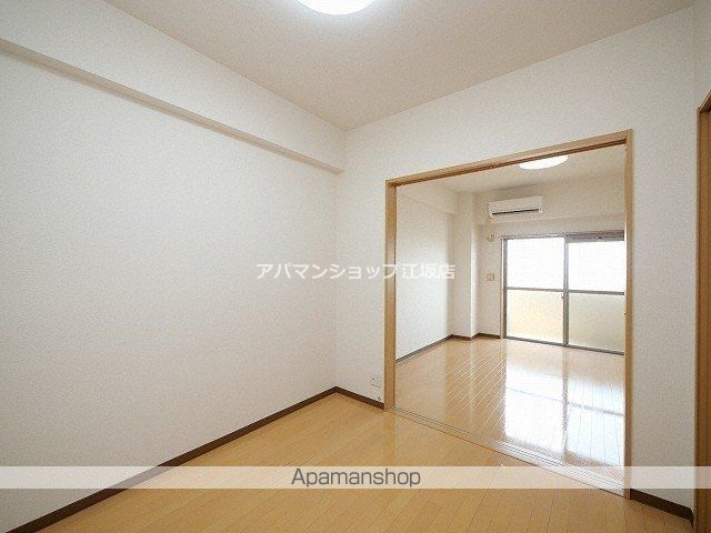 センターポイント吉志部の内装写真