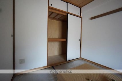 グラシアス道後[3LDK/68.97m2]の収納