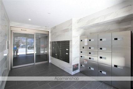 ＭＡＹＦＡＩＲ　ＨＯＮＭＡＣＨＩ　ＰＲＥＭＩＵＭ[1LDK/33.14m2]の共用部