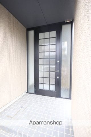 東武鉄道東上線 新河岸駅 徒歩7分 2階建 築25年の玄関写真