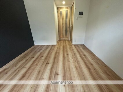 ＳＱＵＡＲＥ　ＣＩＴＹ　ＹＯＫＯＨＡＭＡ　ＴＳＵＲＵＭＩ[1K/21.83m2]の内装4