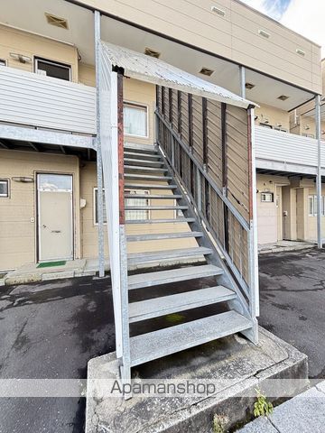 ハイツ村川の玄関写真