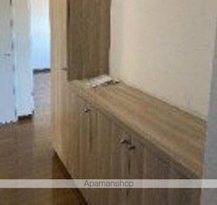 ＩＮＯＶＥ松戸六高台[3LDK/68.64m2]の玄関