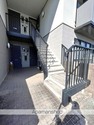 ハピネス高柳　Ｃ棟[3K/50.78m2]のエントランス