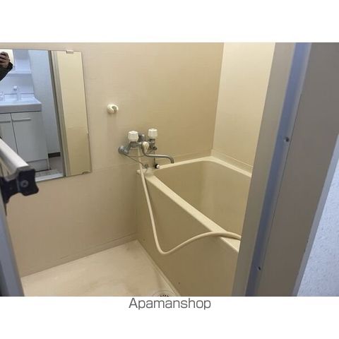 クレストテージ伏見の内装写真