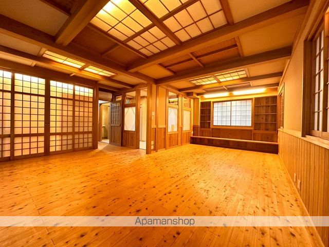 京成電鉄千葉線 新千葉駅 徒歩6分 2階建 築26年の内装写真