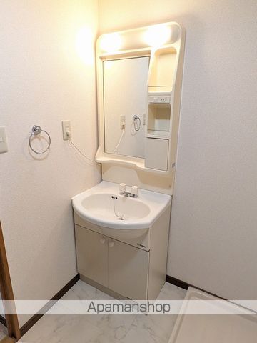 Surplus TwoアクアマリンKOSHIBAの内装写真