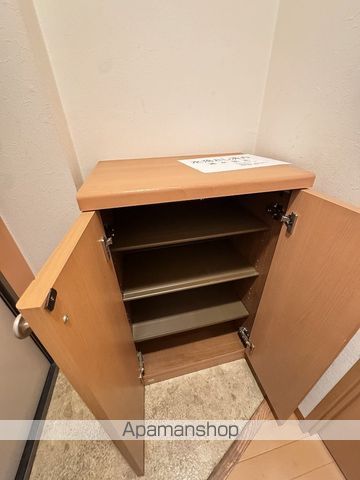 メゾンド南郷15の内装写真