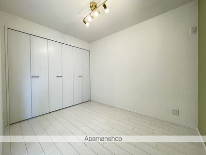 Ｌｙｋ都町Ｃ棟[2LDK/46.37m2]の内装1