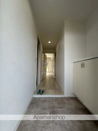 プレンディヒルズ高幡不動　ＰＬＥＮＤＹＨＩＬＬＳ[2DK/52m2]の玄関