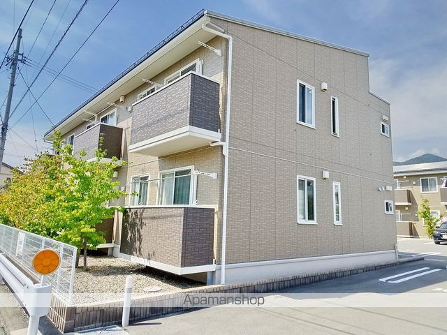 ルージュ 伊勢宮 A棟の外観写真