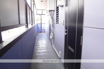 高知県高知市朝倉東町[1R/27m2]のエントランス