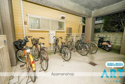 Ｍ＆Ｐ－５[1K/26.04m2]の共用部3