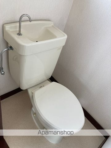 泉屋ビルの内装写真