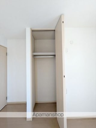 クレール　Ｂ棟[2LDK/65.9m2]の内装1